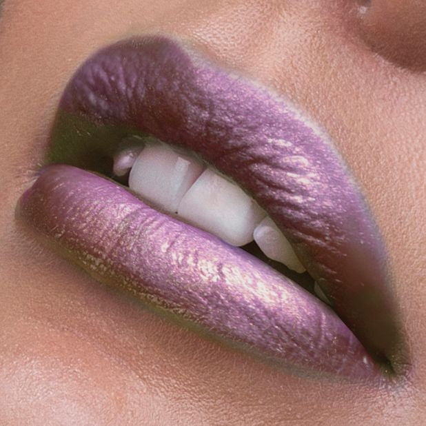 Lottie Holo Duochrome Lip Gloss for high-coverage, multi-dimensional pigments- shade